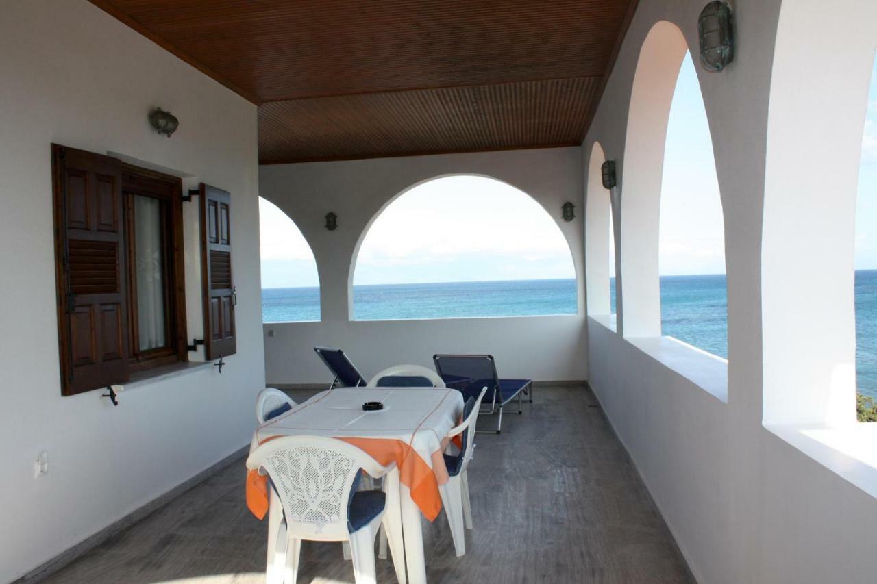 Apartament El Mar Kómboi Zewnętrze zdjęcie
